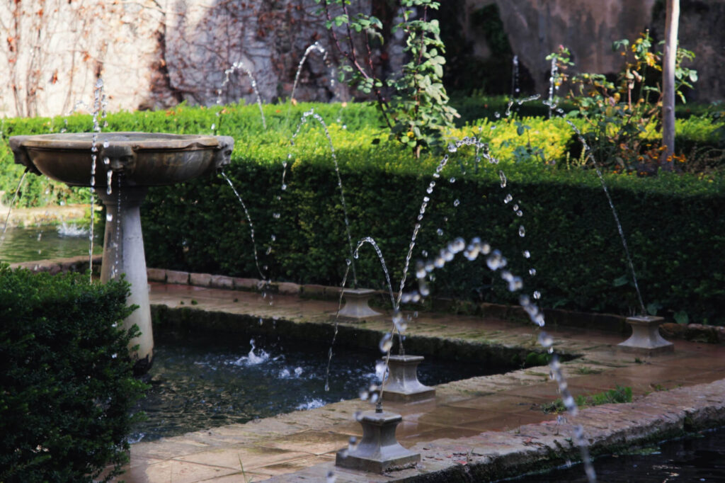 garden water fountains